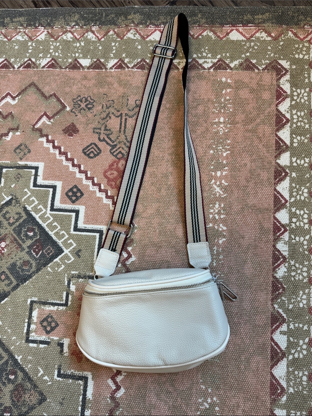 NWOT Cream Real Leather Crossbody Bag with Adjustable Stripe Removal Strap